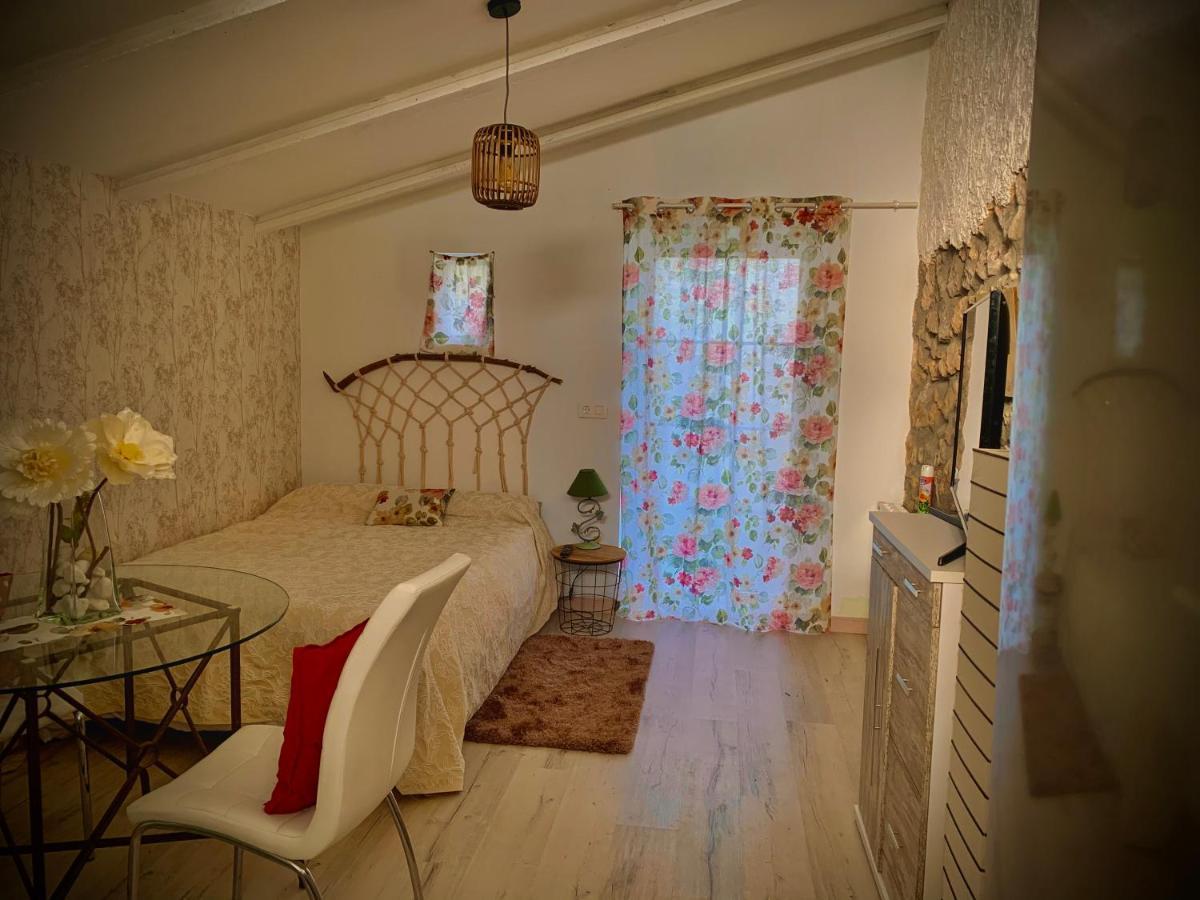 Casa Tatisita Luna Segura de la Sierra Kültér fotó